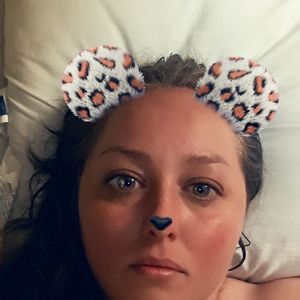 Meet your Posher, Candice